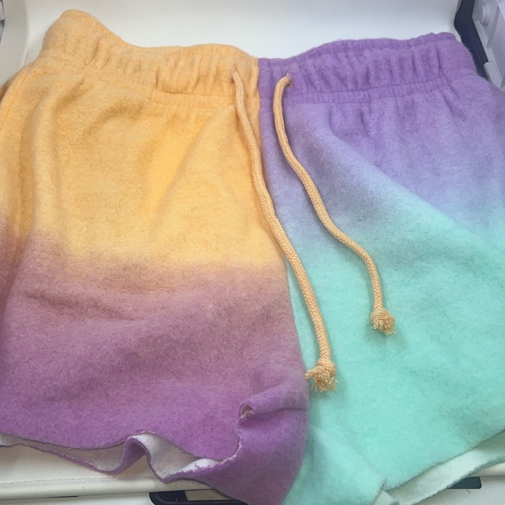 🌈 Shorts